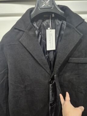 Men's Black Overcoat Jacket - Classic Single-Breasted Style